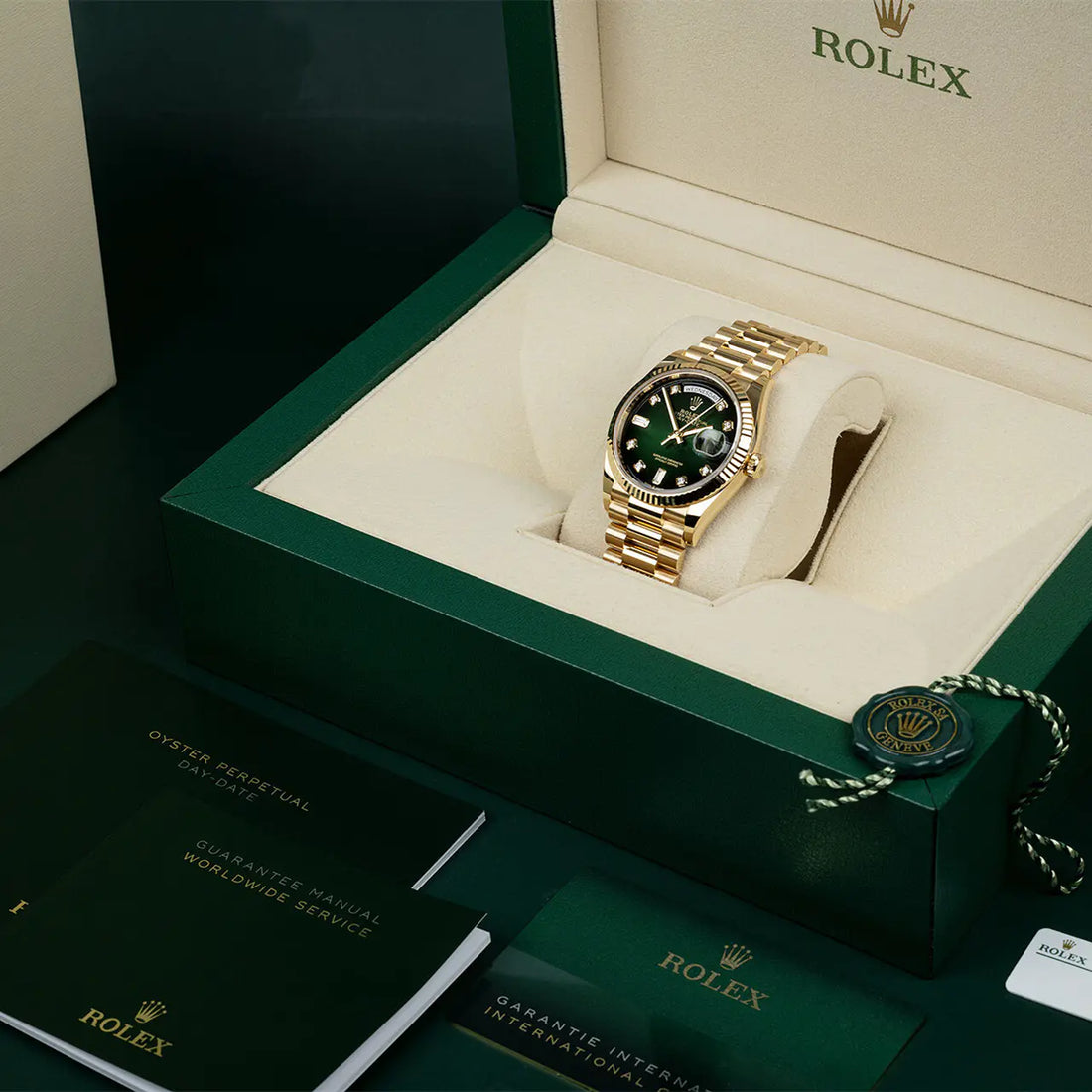 Day-Date 36 Green Ombre Diamond Dial Yellow Gold President Automatic Watch 128238